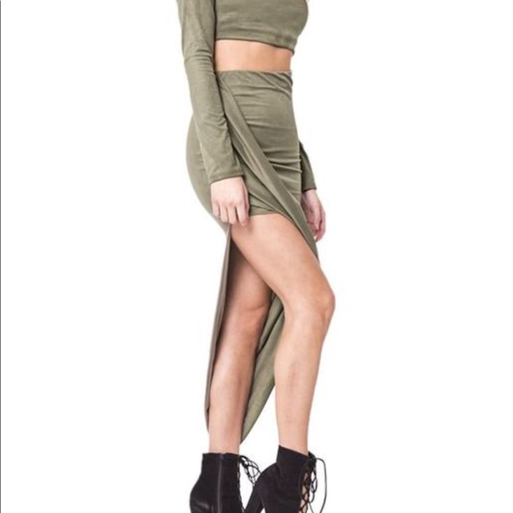 Suede 2 PC High Waist Skirt Set - Picture 2 of 4